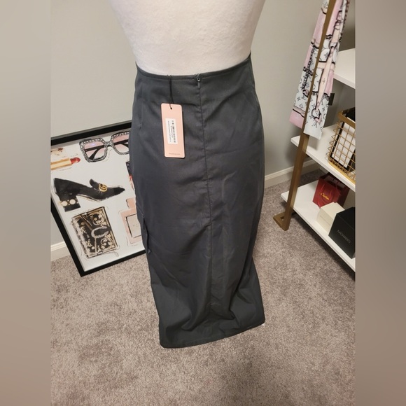 Micas Asymmetric Belted Flap Pocket Split Maxi Skirt NWT XL - Picture 5 of 6